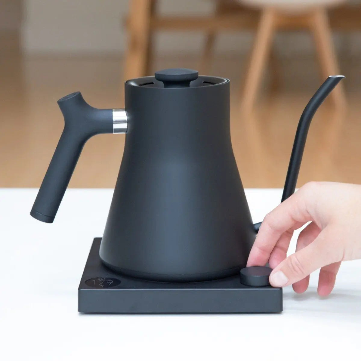 Fellow Stagg EKG Electric Kettle - Elusive Coffee