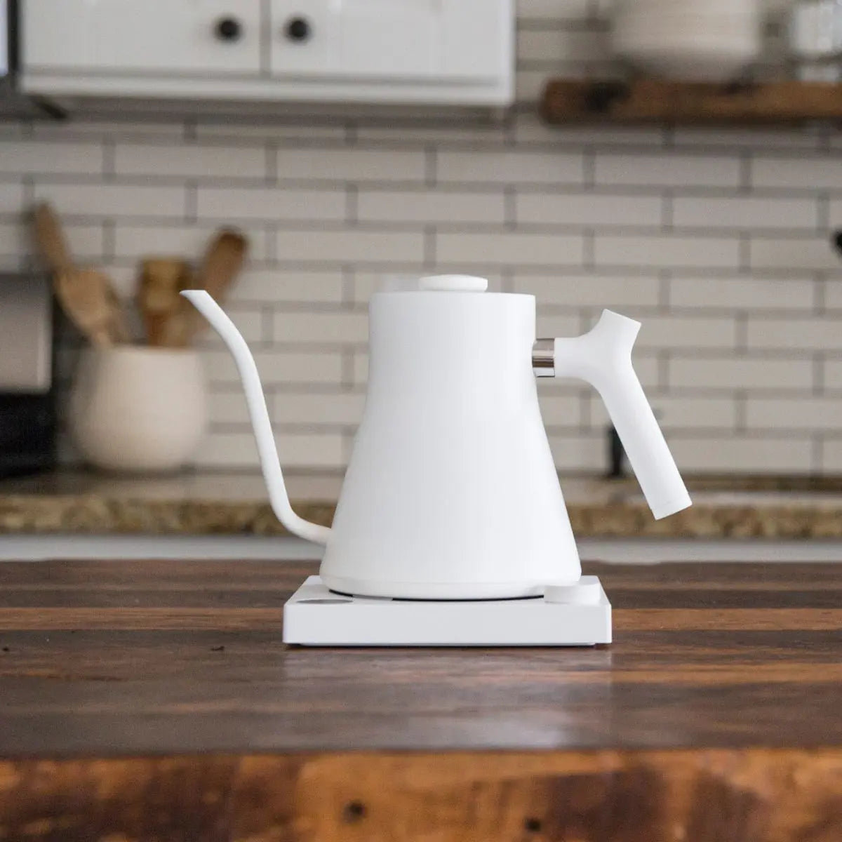 Fellow Stagg EKG Electric Kettle - Elusive Coffee